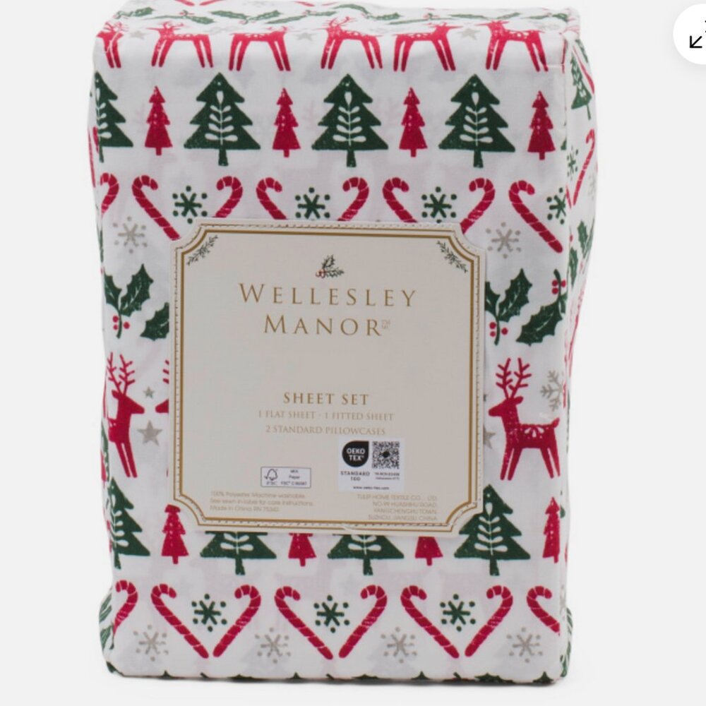 Wellesley Manor QUEEN SIZE Christmas Tree Sheet Set - reindeer candy cane